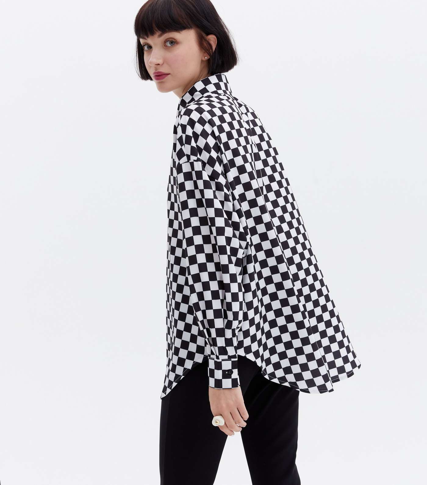Cameo Rose Black Check Button Front Long Sleeve Shirt Image 4