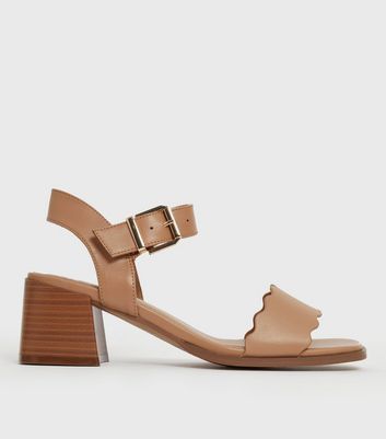 Scalloped block hot sale heel sandals