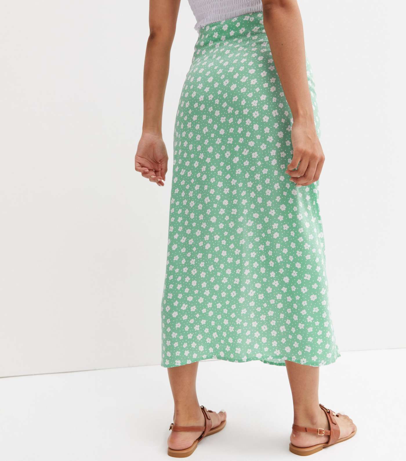 Petite Green Ditsy Floral Split Hem Midi Skirt Image 4