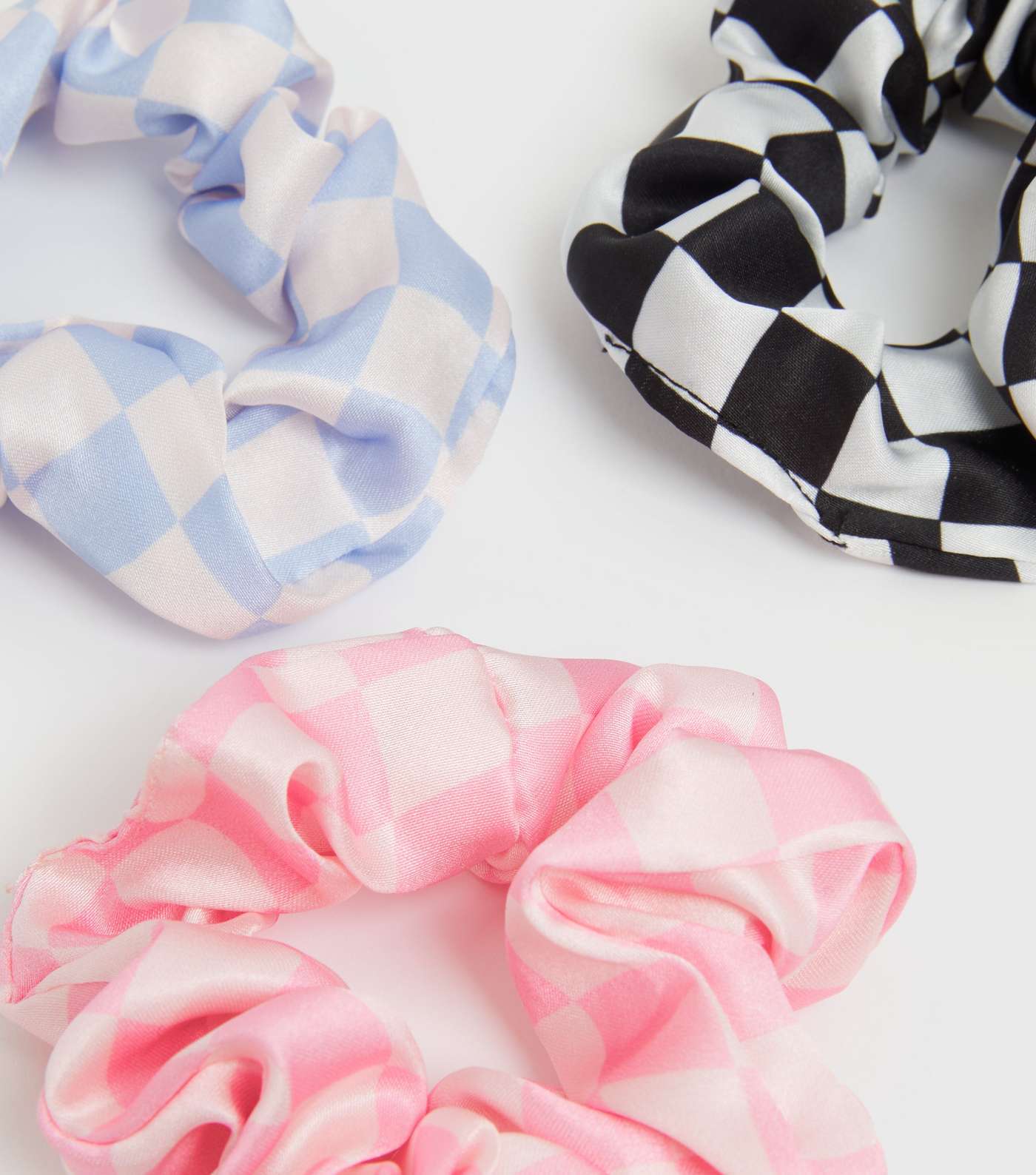 Girls 3 Pack Blue Pink and Black Check Scrunchies Image 2