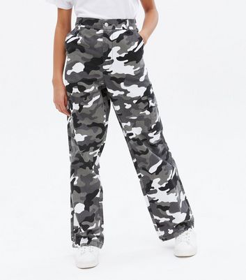 Ladies hot sale camo pants