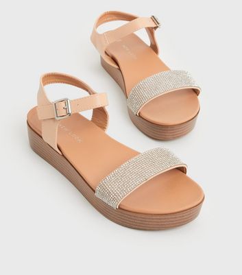 Simple sandals hot sale for girls