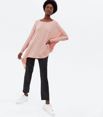 Click to view product details and reviews for Blue Vanilla Pink Hanky Hem Top New Look.
