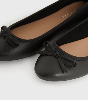 plain black ballet flats