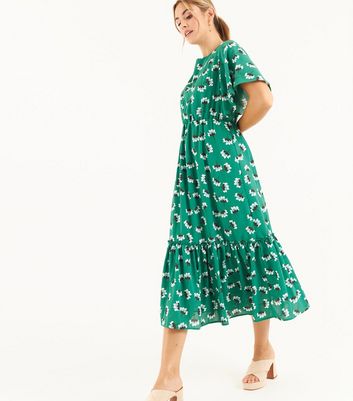 Zibi London Green Floral Tiered Midi Dress New Look