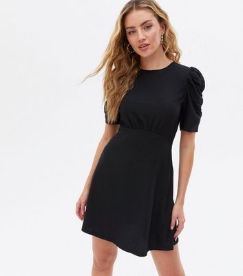 Black Crinkle Jersey Ruched Sleeve Mini Dress New Look