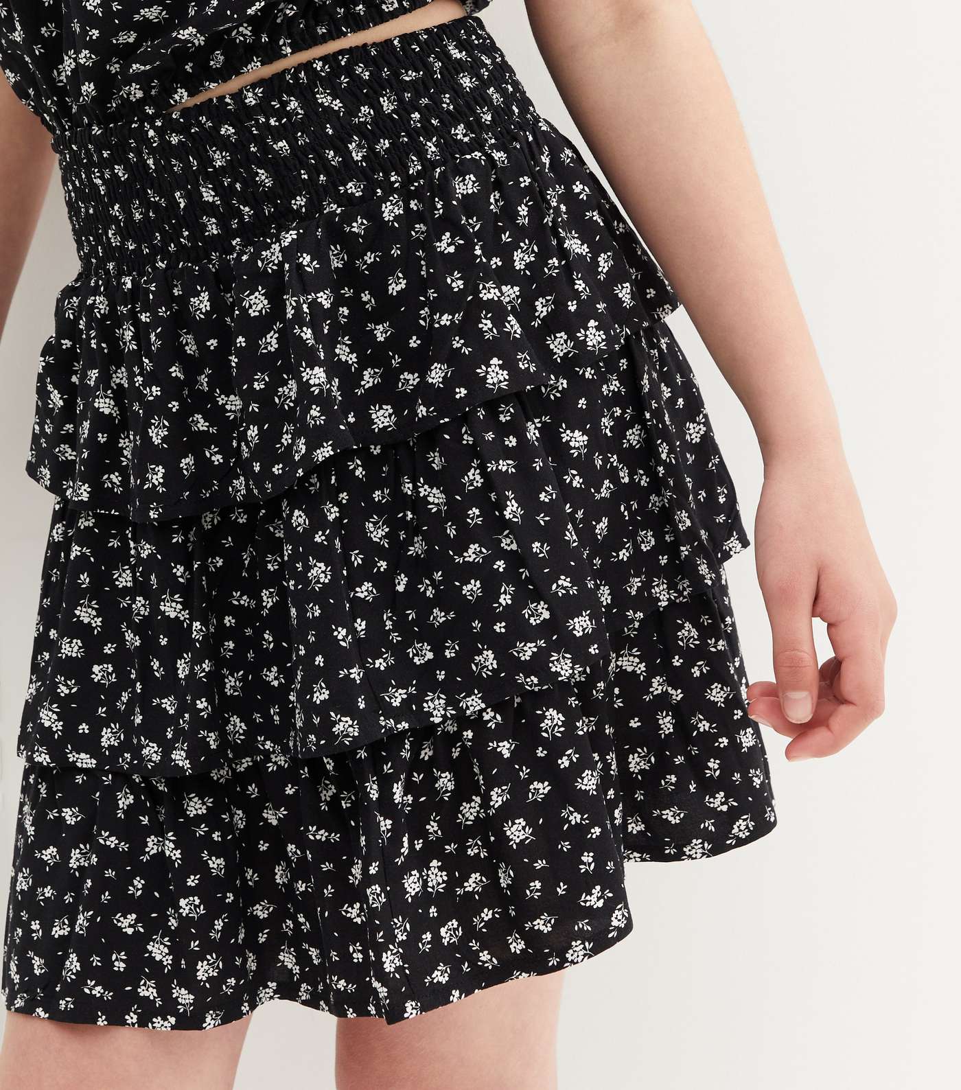Girls Black Floral Tiered Skirt Image 3