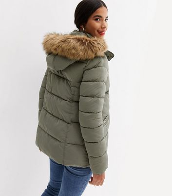 puffer jacket with shearling collar