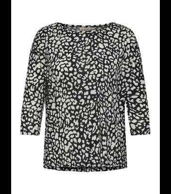 Click to view product details and reviews for Only Curves Black Leopard Print Jersey Top New Look.