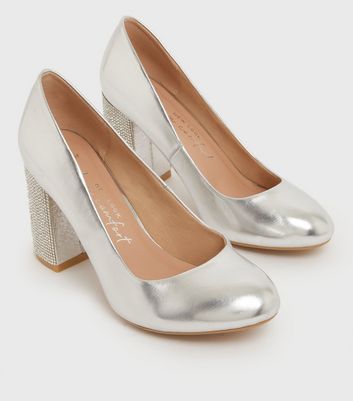 Block heel shop silver shoes uk