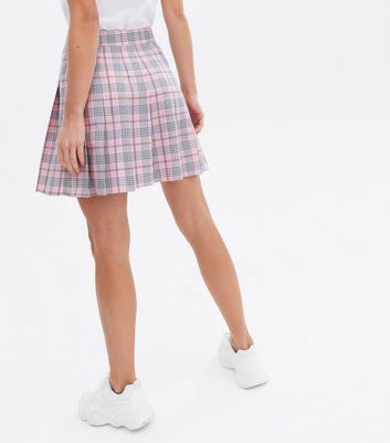 Pink pleated shop skirt checkered