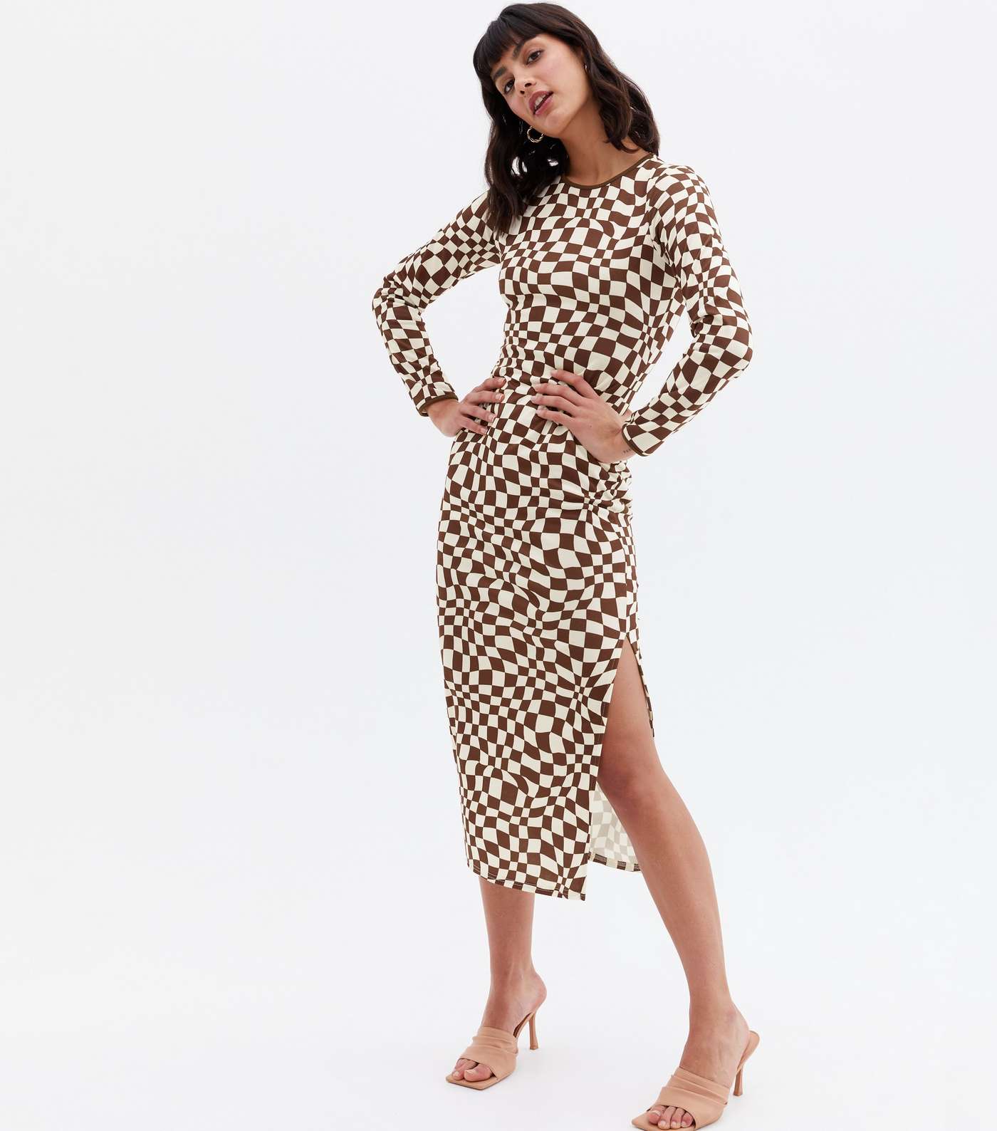 Brown Checkerboard Split Hem Midi Dress Image 2