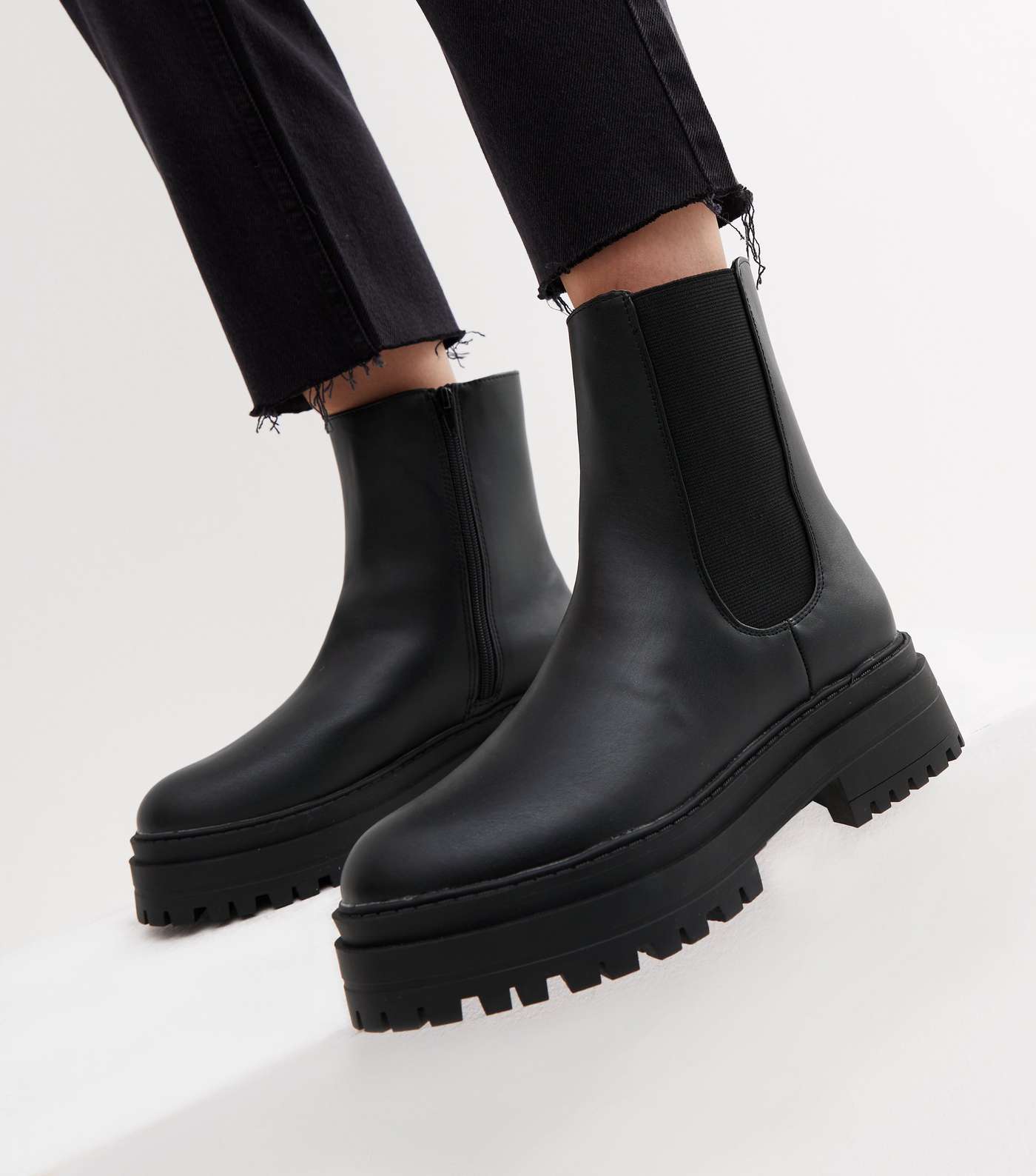Black Rounded Chunky Chelsea Boots Image 2