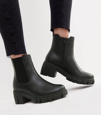 Chunky block store heel chelsea boots