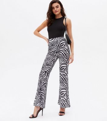 Tall Black Lemon Spot Wide Leg Crop Trousers | New Look