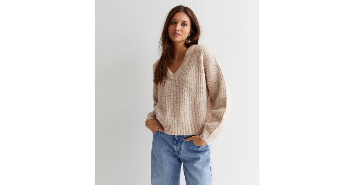 Cream Chunky Knit V Neck Jumper New Look