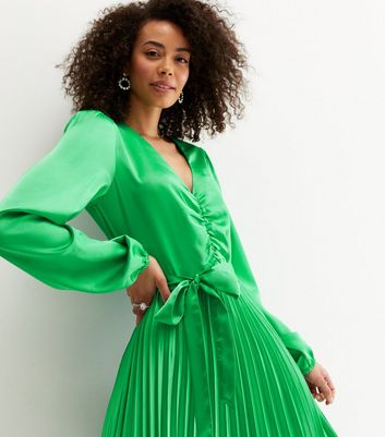 Click to view product details and reviews for Tall Green Satin Ruched Pleated Belted Midi Dress New Look.