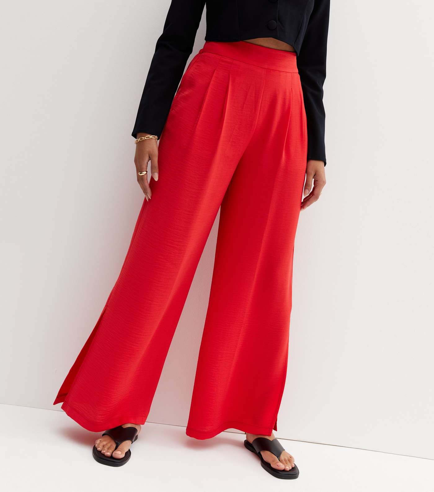 Red Twill High Waist Split Wide Leg Trousers Image 3