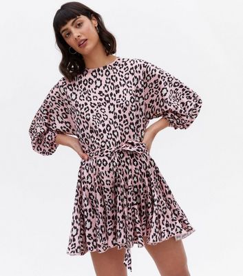 Cameo Rose Pink Leopard Print Satin Flippy Smock Dress New Look