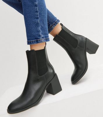 Chelsea block sale heel boots