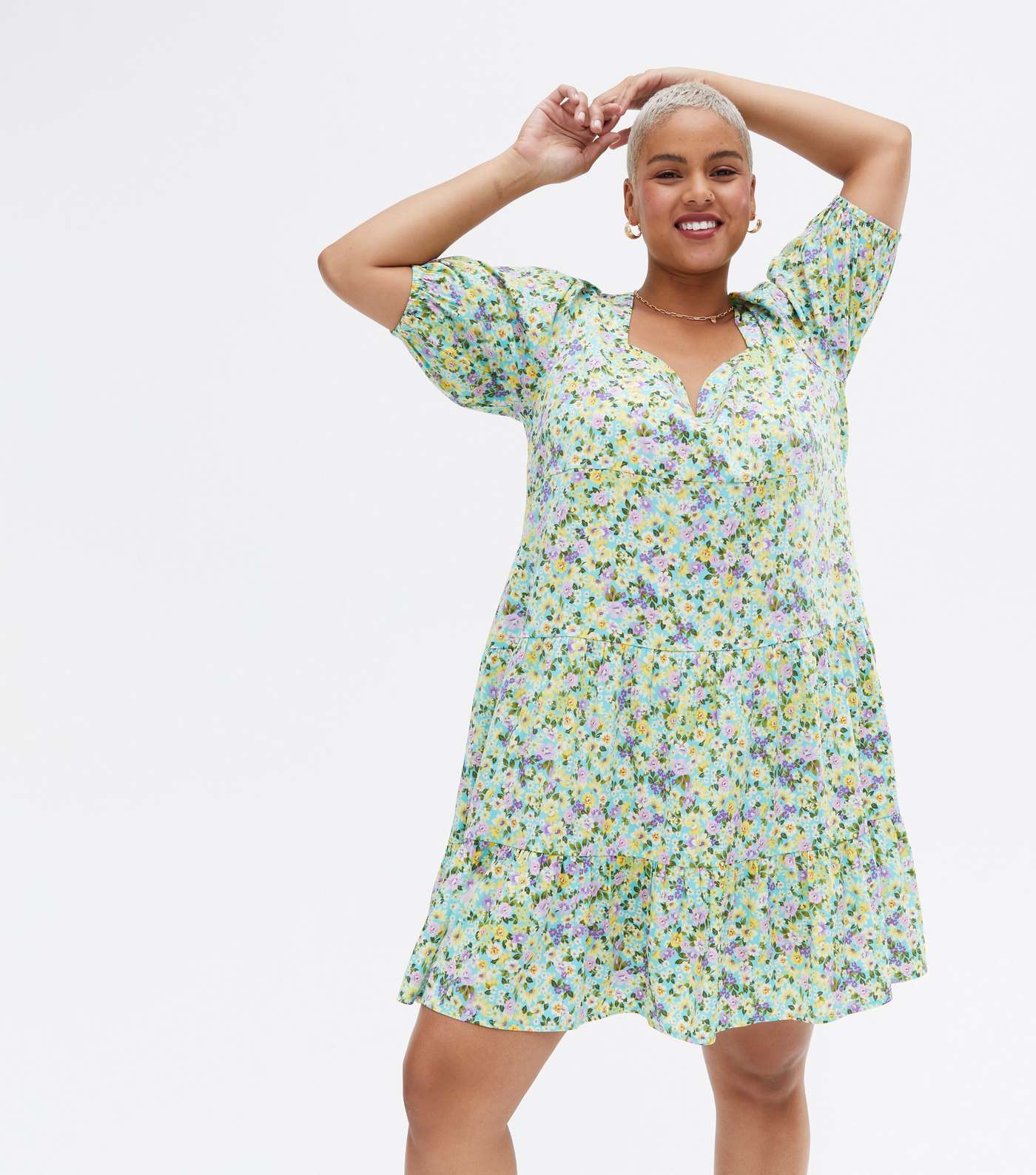 Curves Green Ditsy Floral Sweetheart Mini Smock Dress