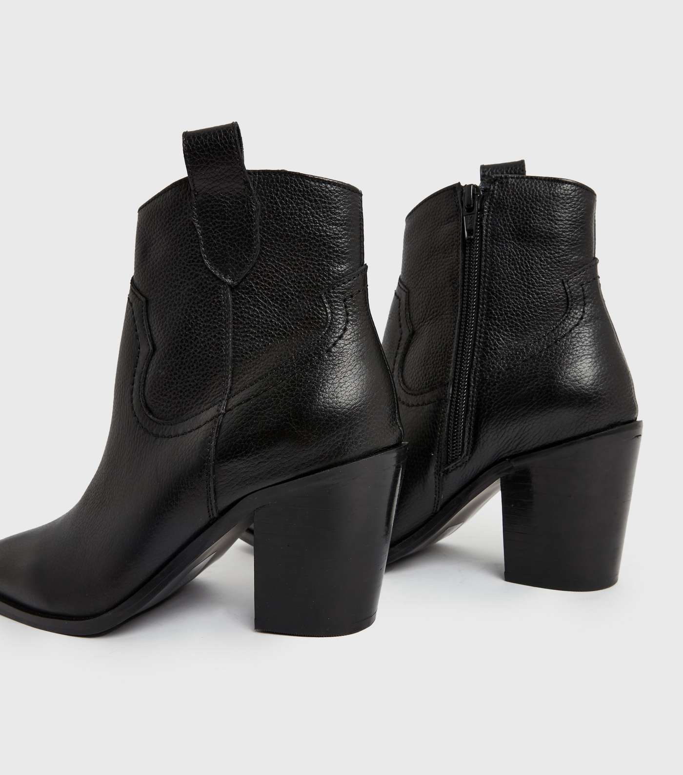 Black Leather Block Heel Western Boots Image 4