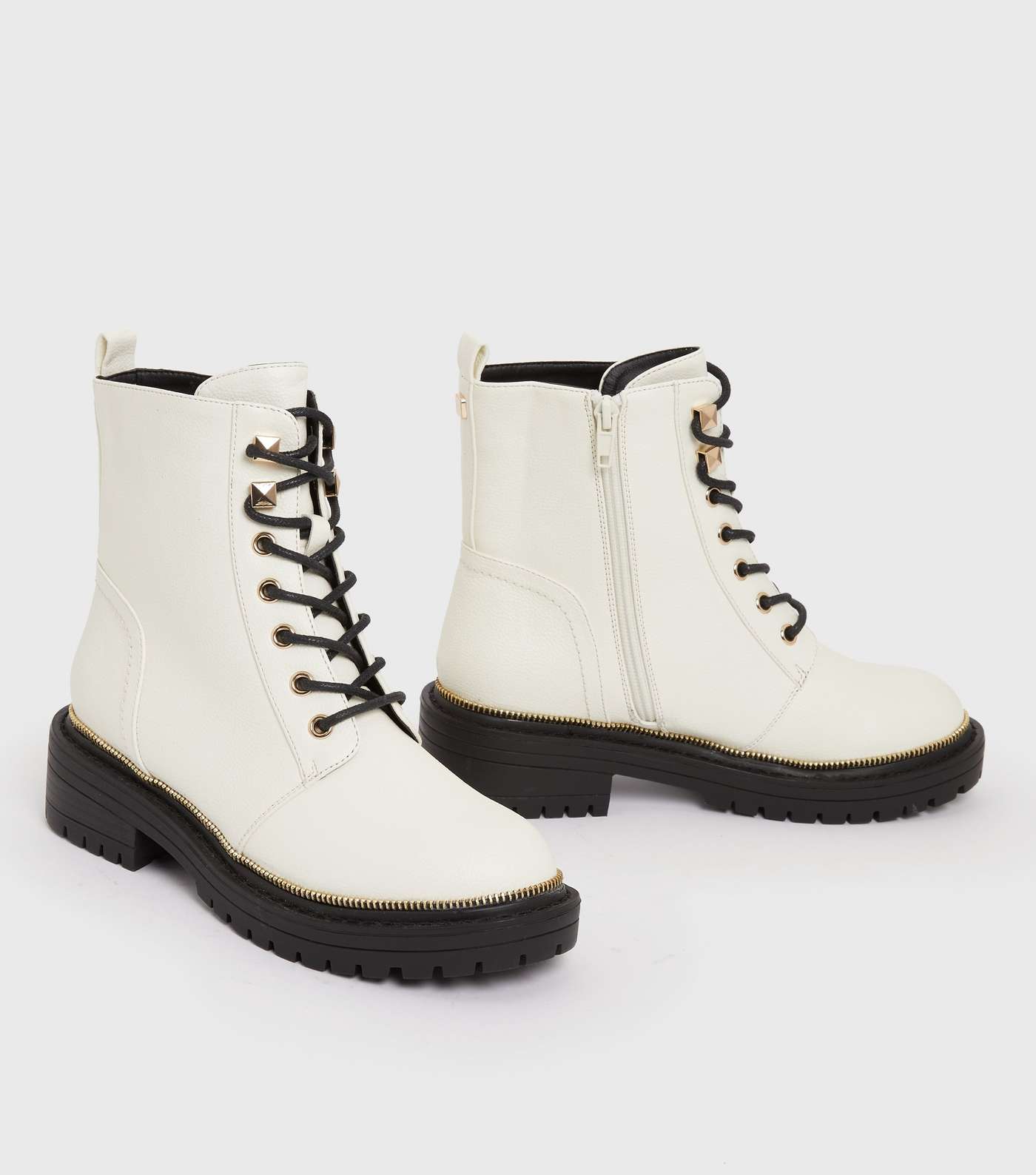 Girls Off White Faux Zip Trim Lace Up Chunky Boots Image 3