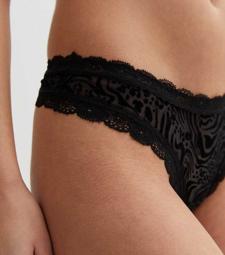New Look lace thong in black