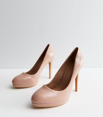 Cream patent store court shoes