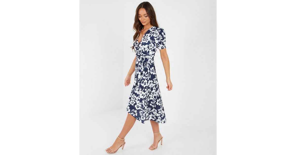 QUIZ Navy Floral Dip Hem Midi Wrap Dress | New Look