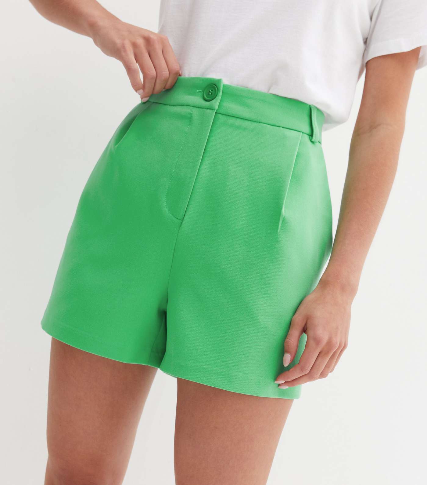Petite Green High Waist Tailored Shorts Image 2