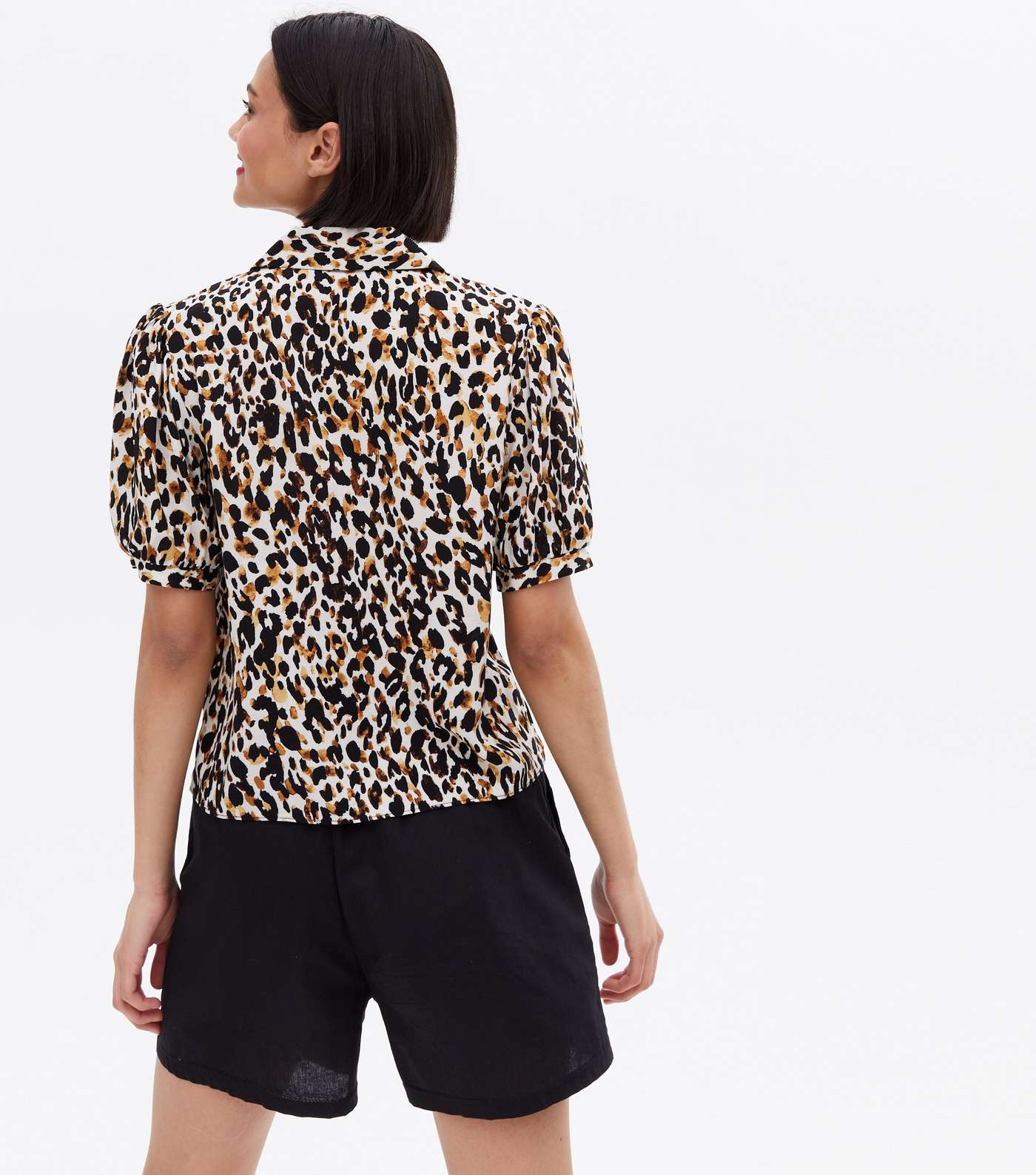 Brown Leopard Print Revere Collar Crop Shirt Image 4