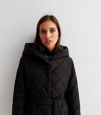 Women's black quilted 2025 jacket with hood