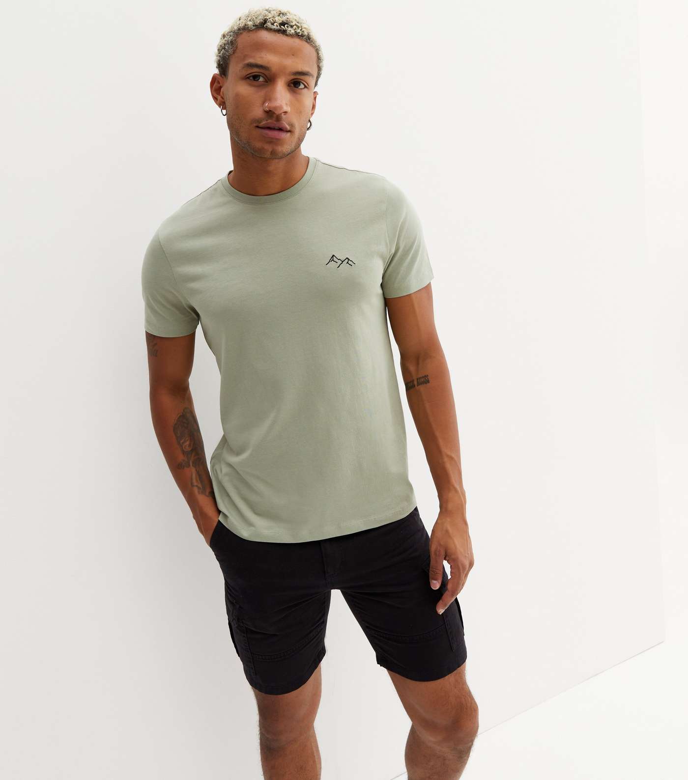 Light Green Mountain Embroidered Crew T-Shirt Image 2
