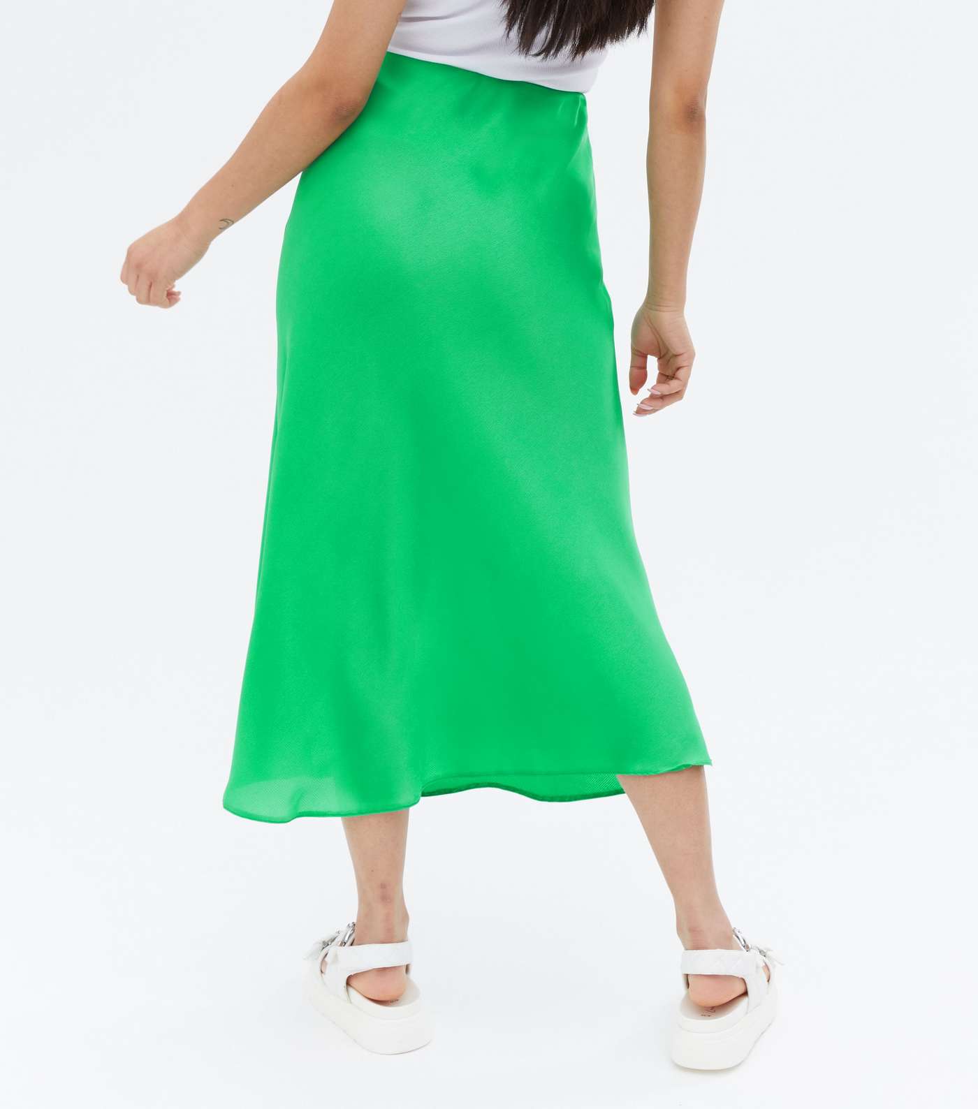Petite Green Satin Bias Cut Midi Skirt Image 4