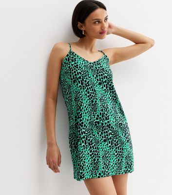 Green leopard 2025 print slip dress