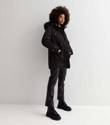 Black parka coat outlet with white fur hood