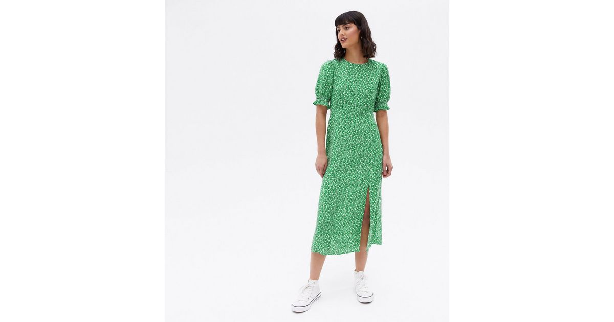 Green Ditsy Floral Puff Sleeve Midi Dress | New Look