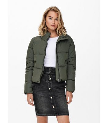 womens dark green puffer jacket