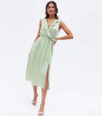 Light Green Satin Sleeveless Ruffle 