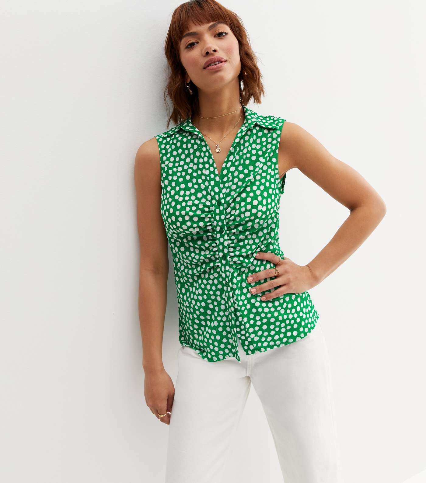 Green Spot Ruched Sleeveless Collared Blouse