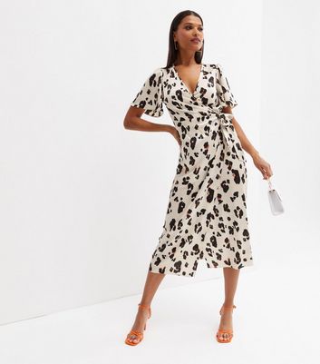 Mila animal store print wrap dress