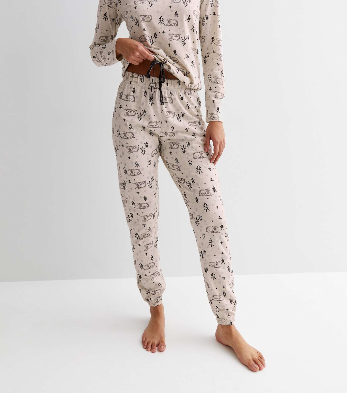 Cream Long Sleeve Pyjama Set with Polar Bear Print Image 3