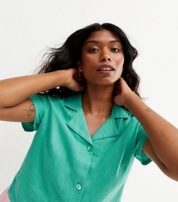 ONLY Light Green Linen Blend Crop Shirt 
