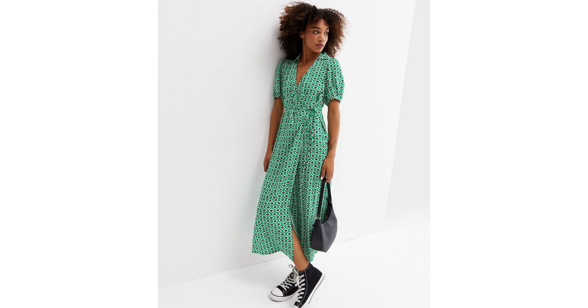 Green Floral Collared Short Sleeve Midi Wrap Dress | New Look