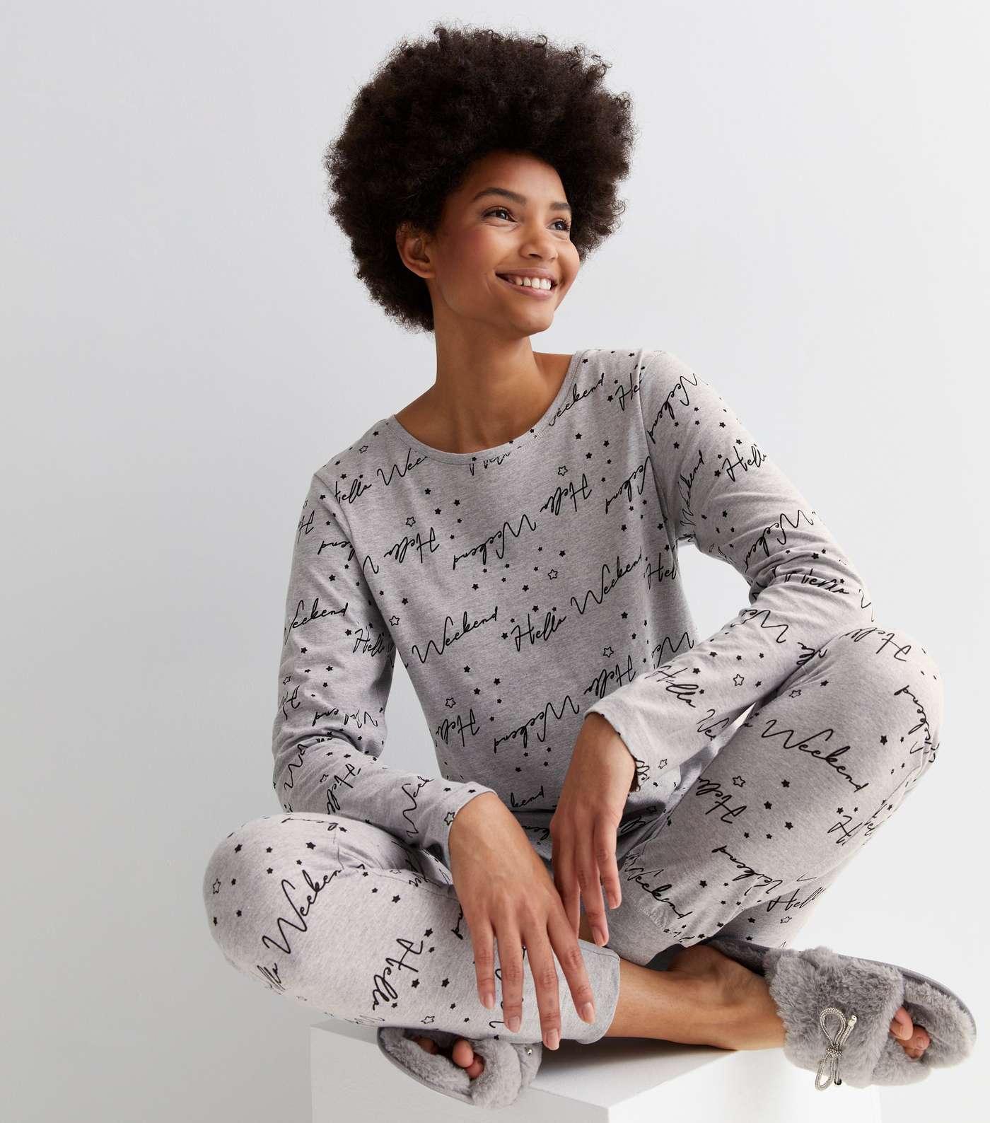 Light Grey Long Sleeve Pyjama Set with Hello Weekend Print