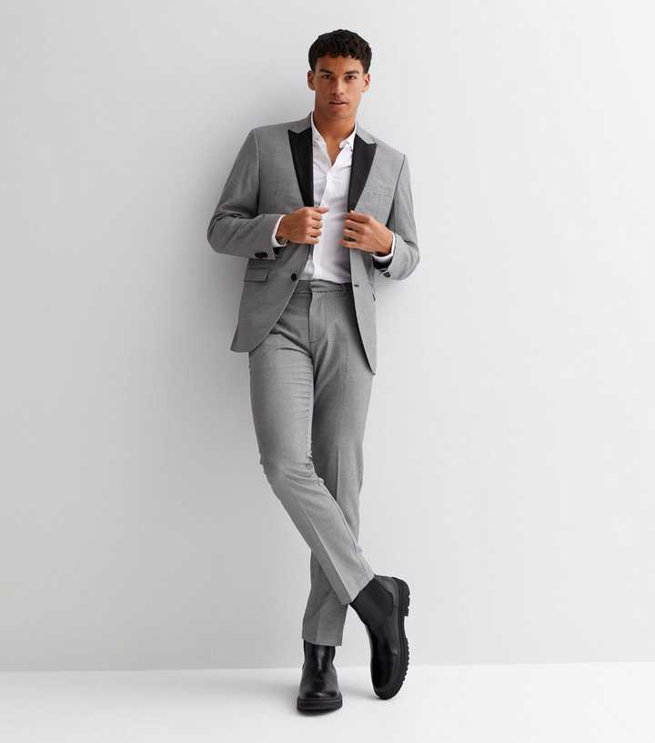 fitted suit jacket