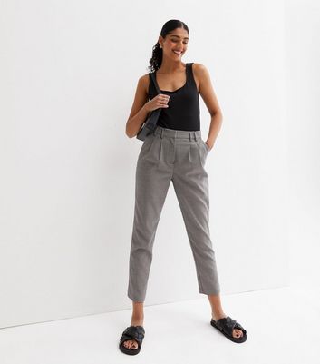 New Look tapered trousers in tartan | ASOS | Plaid trend, Tapered pants,  Checked trousers