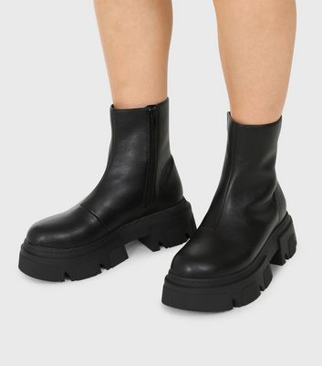 ankle black chunky boots