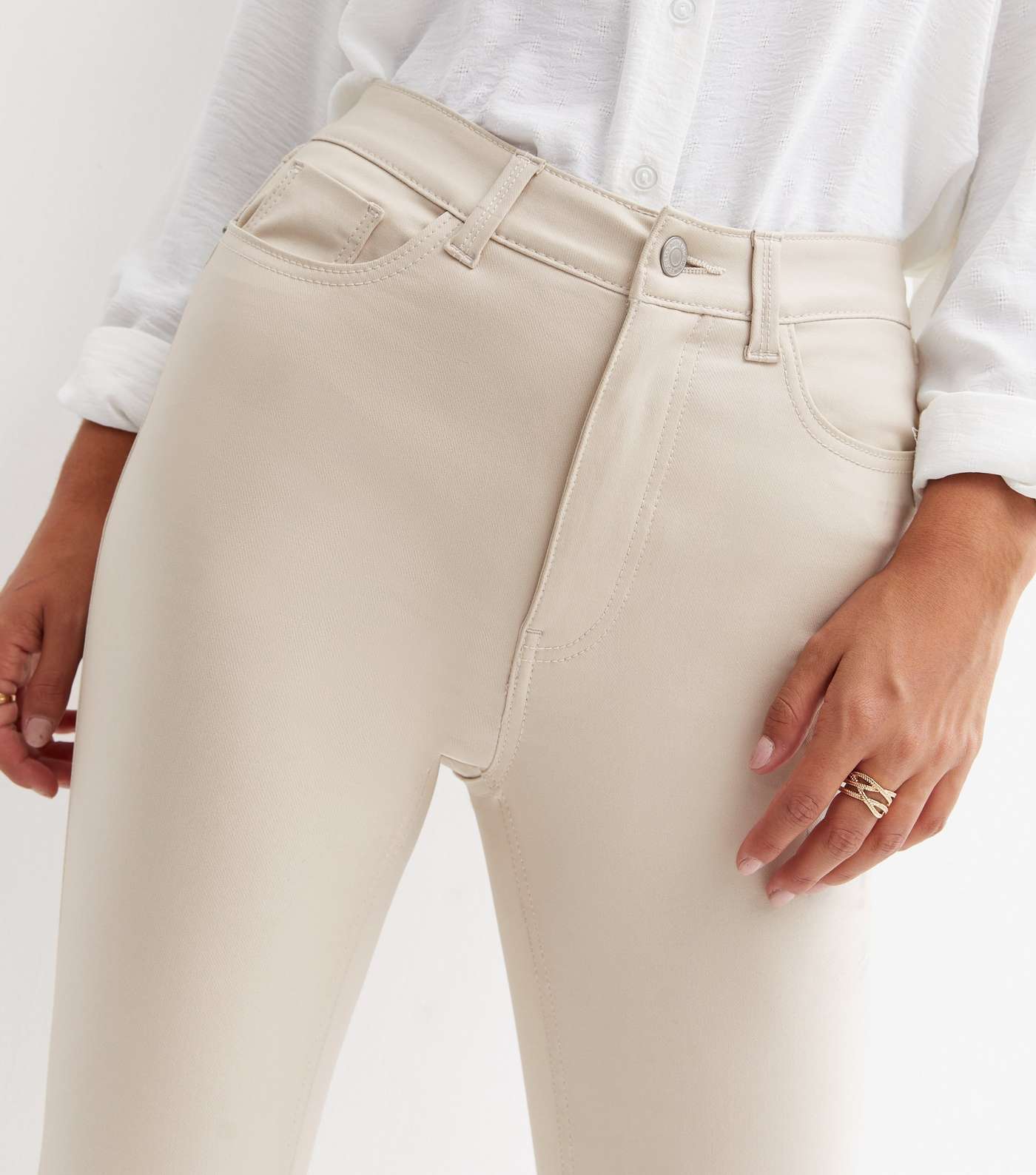 Off White Coated Leather-Look Lift & Shape Jenna Skinny Jeans Image 3